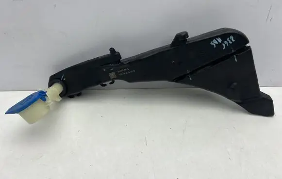 Peugeot 308 Windshield washer fluid reservoir/tank 9843214980