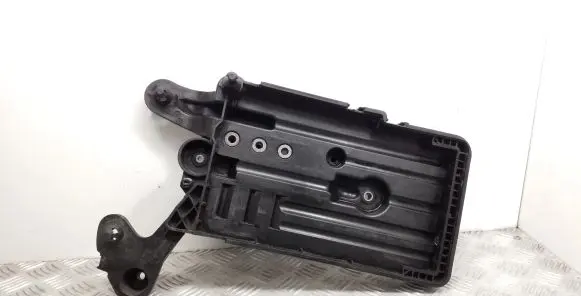 Audi A3 S3 8V Battery tray 5Q0915321G 5Q0915331H