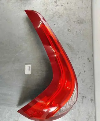 Volvo XC60 Rear/tail lights 89075216