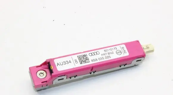 Audi TT TTS RS Mk3 8S Aerial antenna amplifier 8S8035225