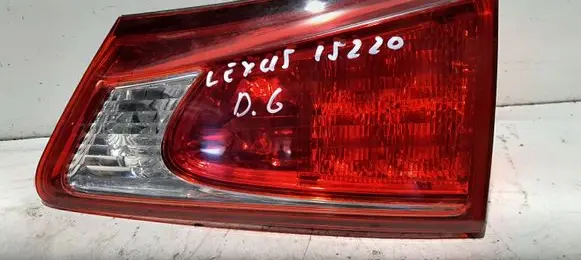 Lexus IS 220D-250-350 Tailgate rear/tail lights