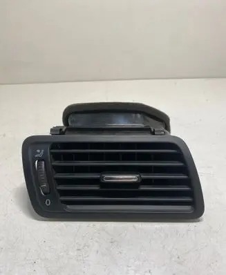 Volkswagen PASSAT B6 Dashboard side air vent grill/cover trim 3C1819702E