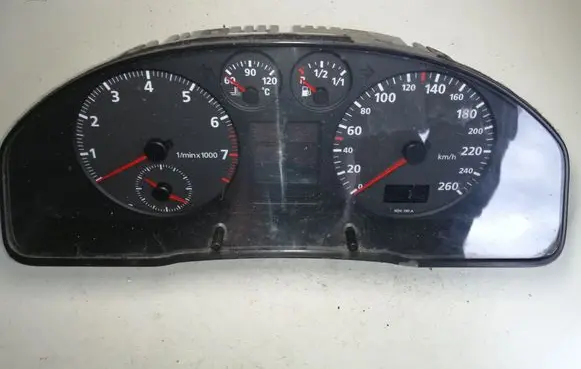 Audi A4 S4 B5 8D Speedometer (instrument cluster) 8D0919034B