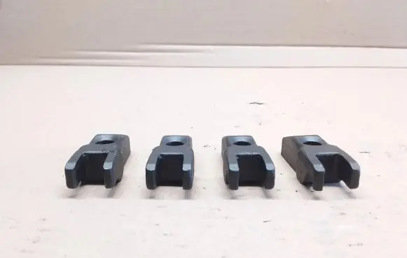 Chevrolet Captiva Fuel Injector clamp holder