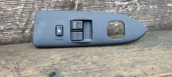 Mazda 626 Electric window control switch GE4V684L6