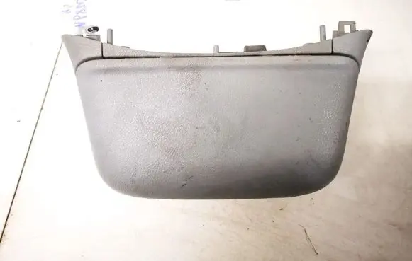 Renault Scenic I Glove box 7700432431