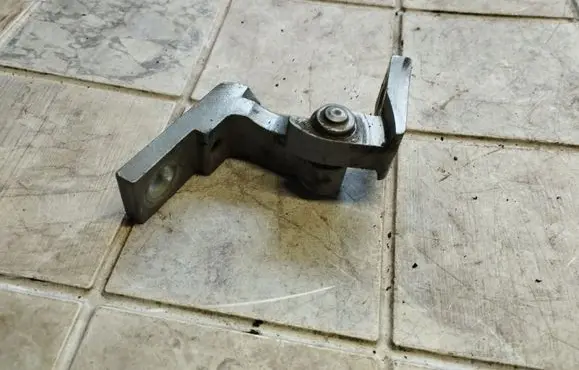 Audi A6 S6 C6 4F Front door upper hinge
