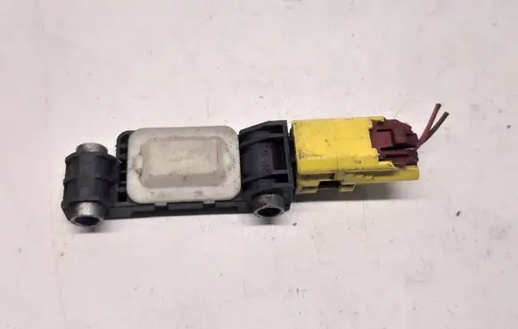 Audi A4 S4 B7 8E 8H Airbag deployment crash/impact sensor 8E0959651A 040406 017772