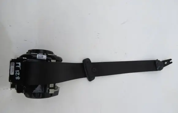 Volvo S90, V90 Rear seatbelt P39836042 1P630933800 1T16284076737