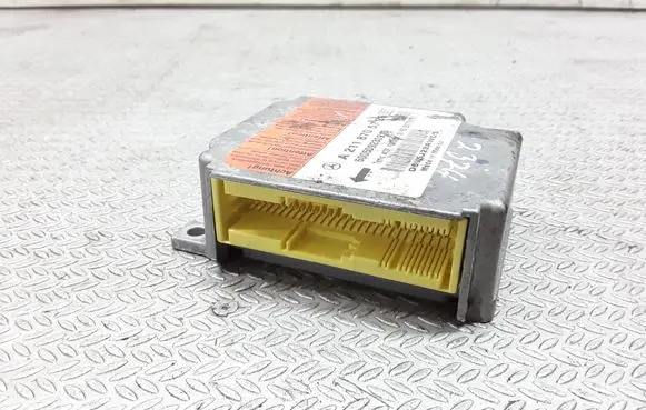 Mercedes-Benz E W211 Airbag control unit/module A2118705726