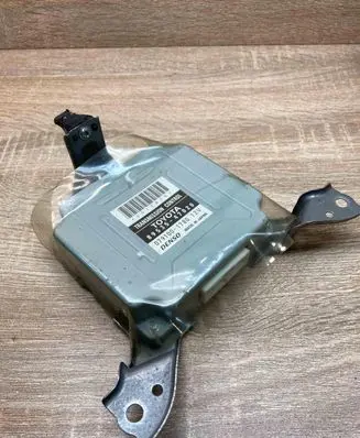 Toyota Prius (XW20) Gearbox control unit/module 8953547020