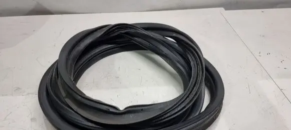 KIA Sportage Trunk rubber seal (body) 873213U000