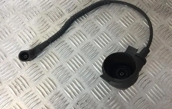 BMW 3 E30 Ignition plug leads 1354503301