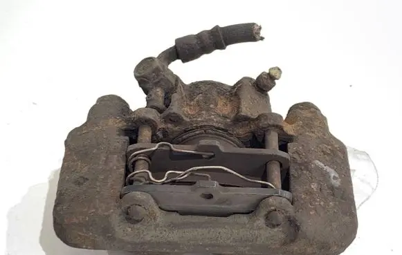 Toyota RAV 4 (XA20) Rear brake caliper 