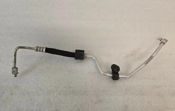 Maserati Levante Air conditioning (A/C) pipe/hose 670002658
