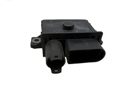 BMW 5 E60 E61 Glow plug pre-heat relay 79800003 0003634597 0522120102