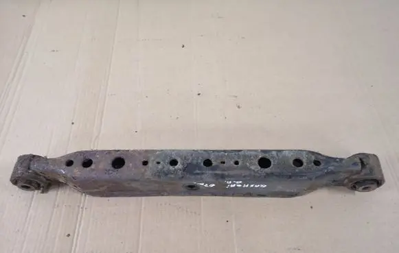 Rear upper control arm/wishbone