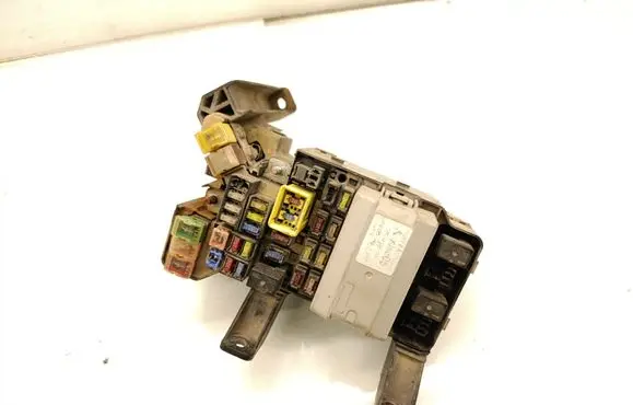 Mitsubishi Pajero Fuse box set