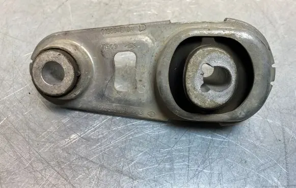 Renault Kadjar Gearbox mount 112383734R
