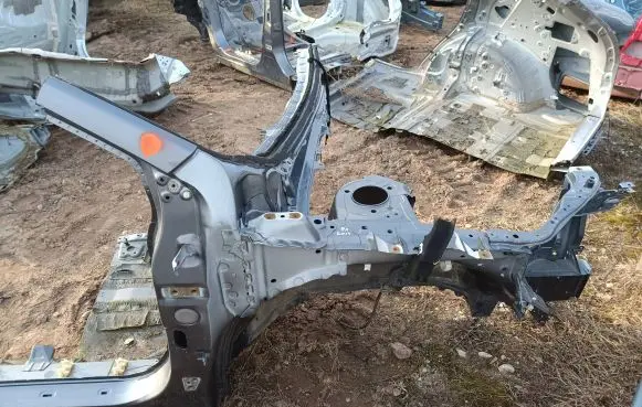 Front quarter panel