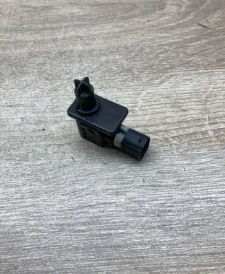 BMW X5 E53 Bonnet alarm switch sensor 8352229