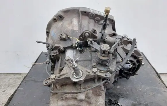 Renault Megane II Manual 5 speed gearbox ND0016