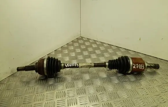 Dacia Sandero Front driveshaft 391017832R