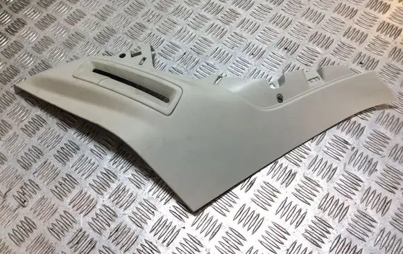 Volvo XC90 (C) pillar trim 31479366 31479365