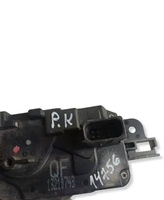 Opel Astra H Front door lock 13210748 H107001S1