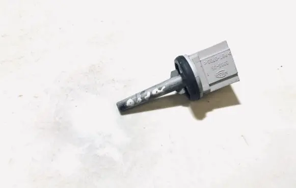Volkswagen Golf IV Interior temperature sensor 1j0907543