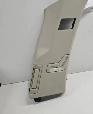 Volvo XC90 (A) pillar trim