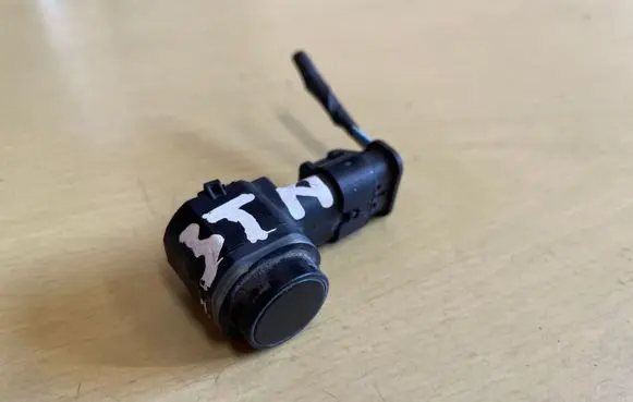 Ford Fiesta Parking PDC sensor 8AGT15K854 607031