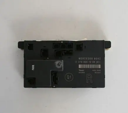 Mercedes-Benz CLS C219 Door control unit/module 2198201226 A2198201226 00005030