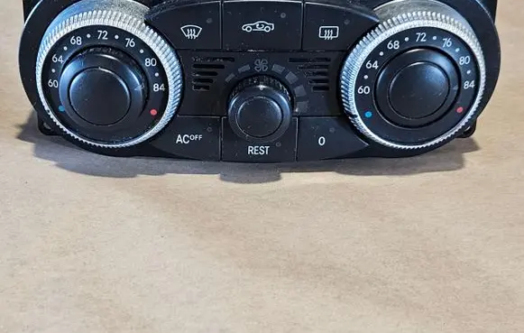 Mercedes-Benz SL R230 Climate control unit 2308300285 A2308300285