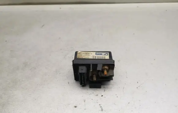Peugeot 206 Glow plug pre-heat relay 9616280080