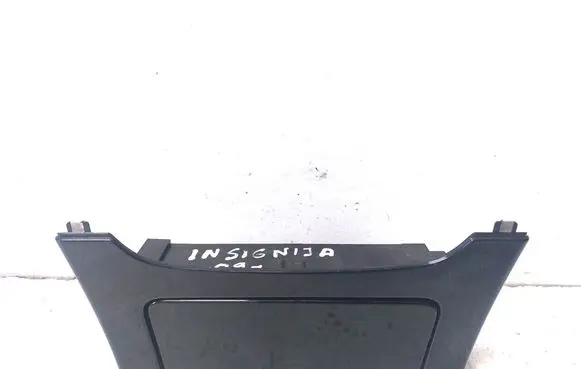 Opel Insignia A Ashtray (front) 13241927