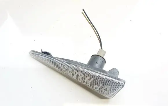 Renault Scenic II - Grand scenic II Front fender indicator light 8200027151
