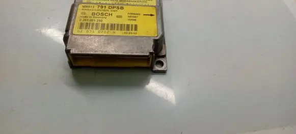 Mitsubishi Carisma Airbag control unit/module 0285001290 MR913791DPSB 020710202H