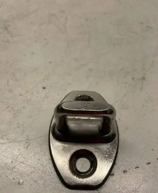 Audi A5 8T 8F Front door lock loop/hook striker 8T0837033