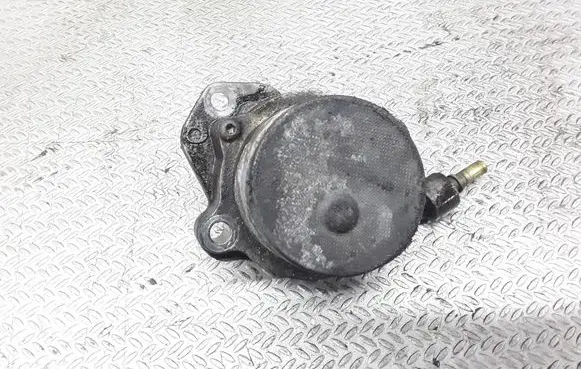 Peugeot 607 Vacuum pump