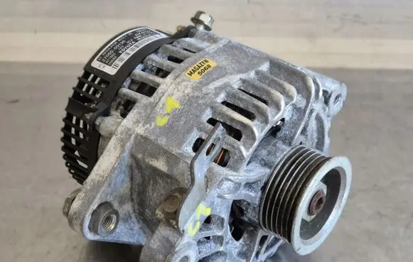 Toyota Aygo AB10 Generator/alternator 270600Q130ORG