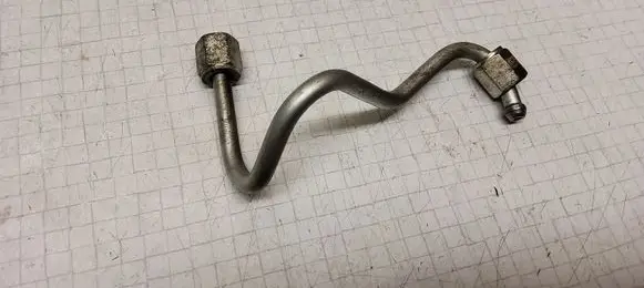 Subaru Outback Fuel line pipe