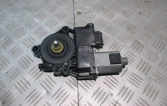 KIA Carens II Vent window/glass motor 