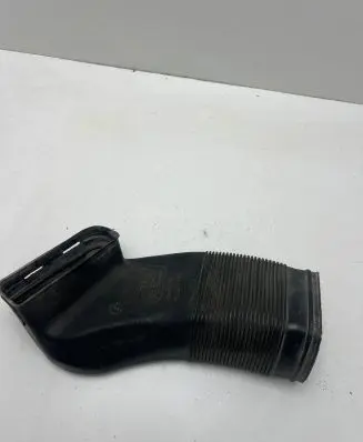 Audi A4 S4 B5 8D Air intake duct part 8D0129617E