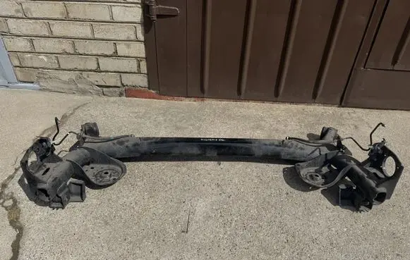 Renault Austral Rear axle beam 555016RN0D