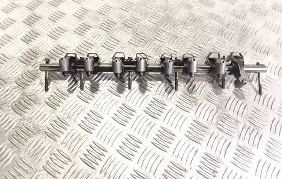 Renault Espace IV Valve rocker arm 8200007915