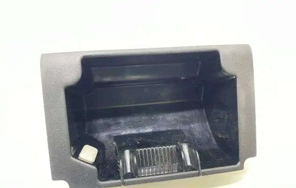 Skoda Fabia Mk2 (5J) Car ashtray