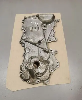 Toyota Yaris Timing chain cover 