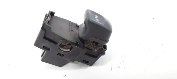 Volvo V70 Electric window control switch 9472275