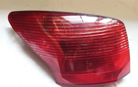 Peugeot 407 Rear/tail lights 9641948780